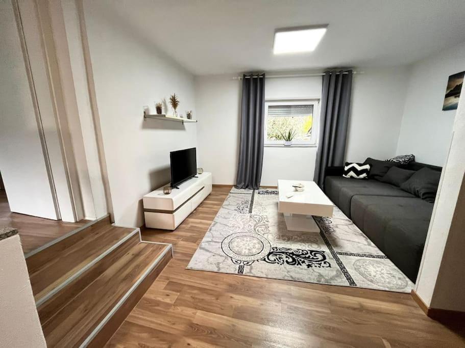 Ab Apartment Moderne Zweizimmerwohnung Villach Exteriör bild